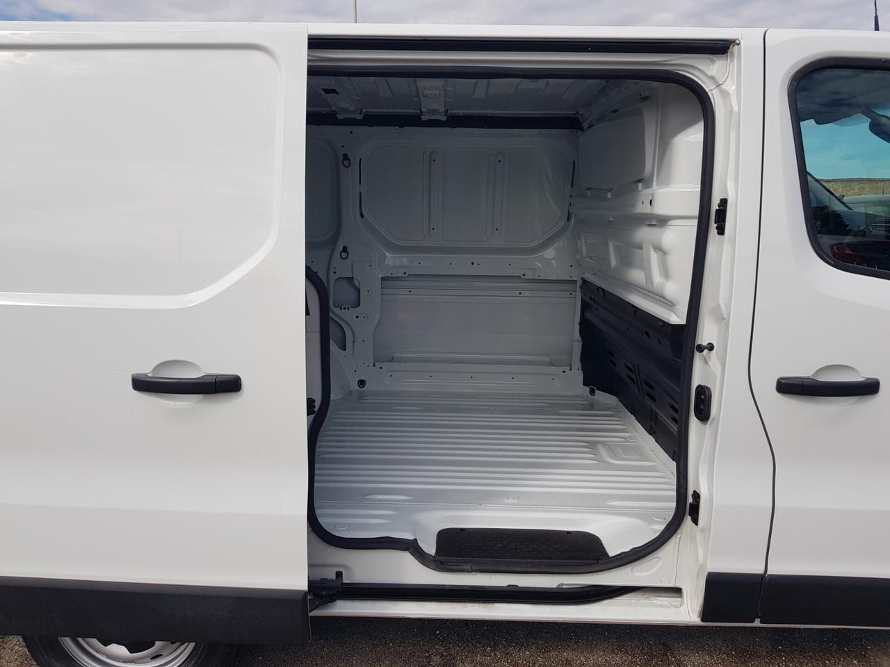 RENAULT TRAFIC T27 2.0 DCI 120CV PC-TN FURGONE