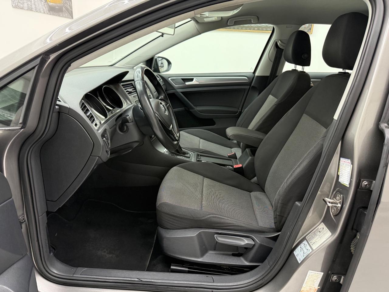 Volkswagen Golf 1.6 TDI DSG 5p. Highline BlueMotion Technology