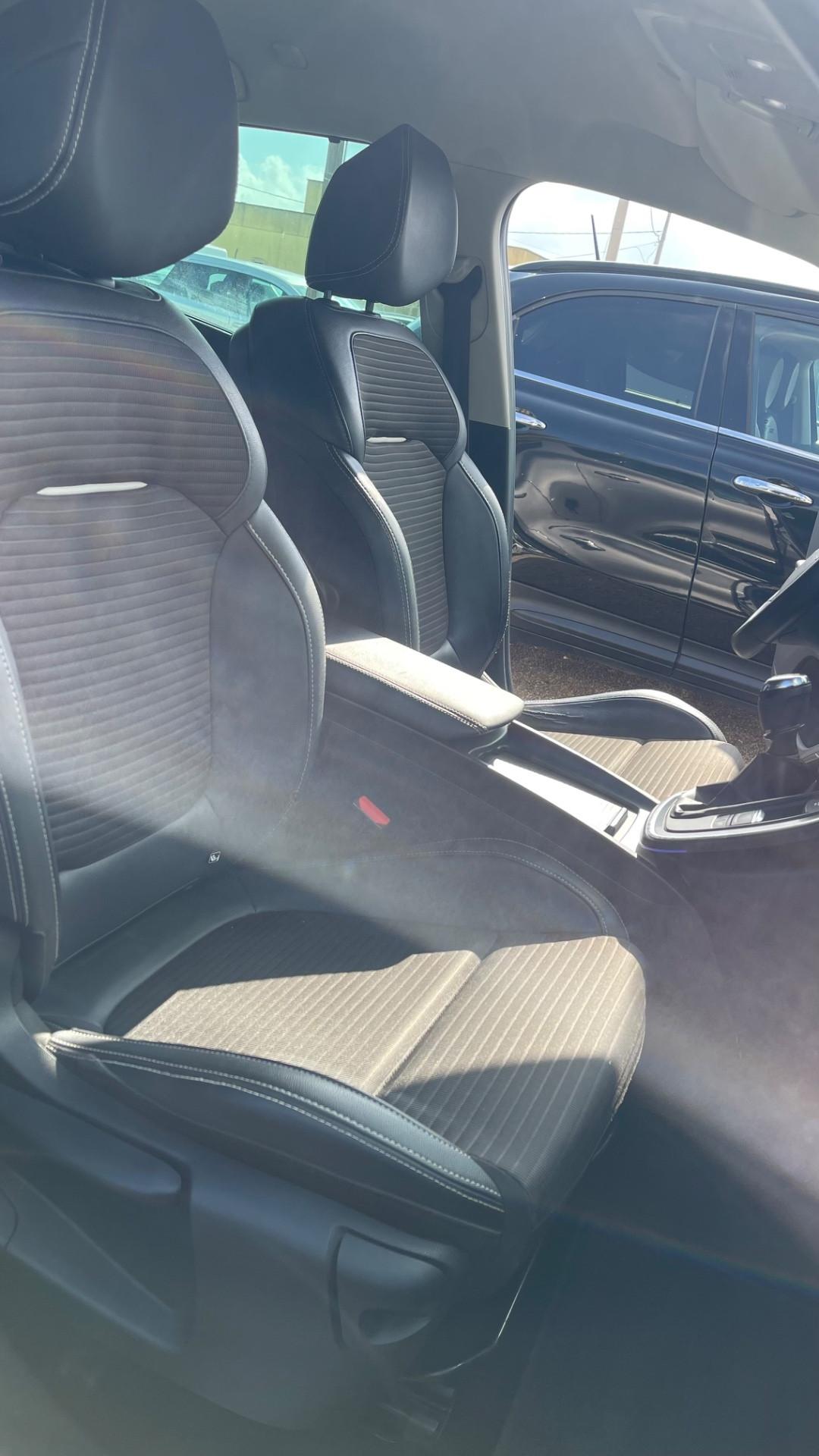 Renault Scenic Scénic dCi 8V 110 CV EDC Energy Intens