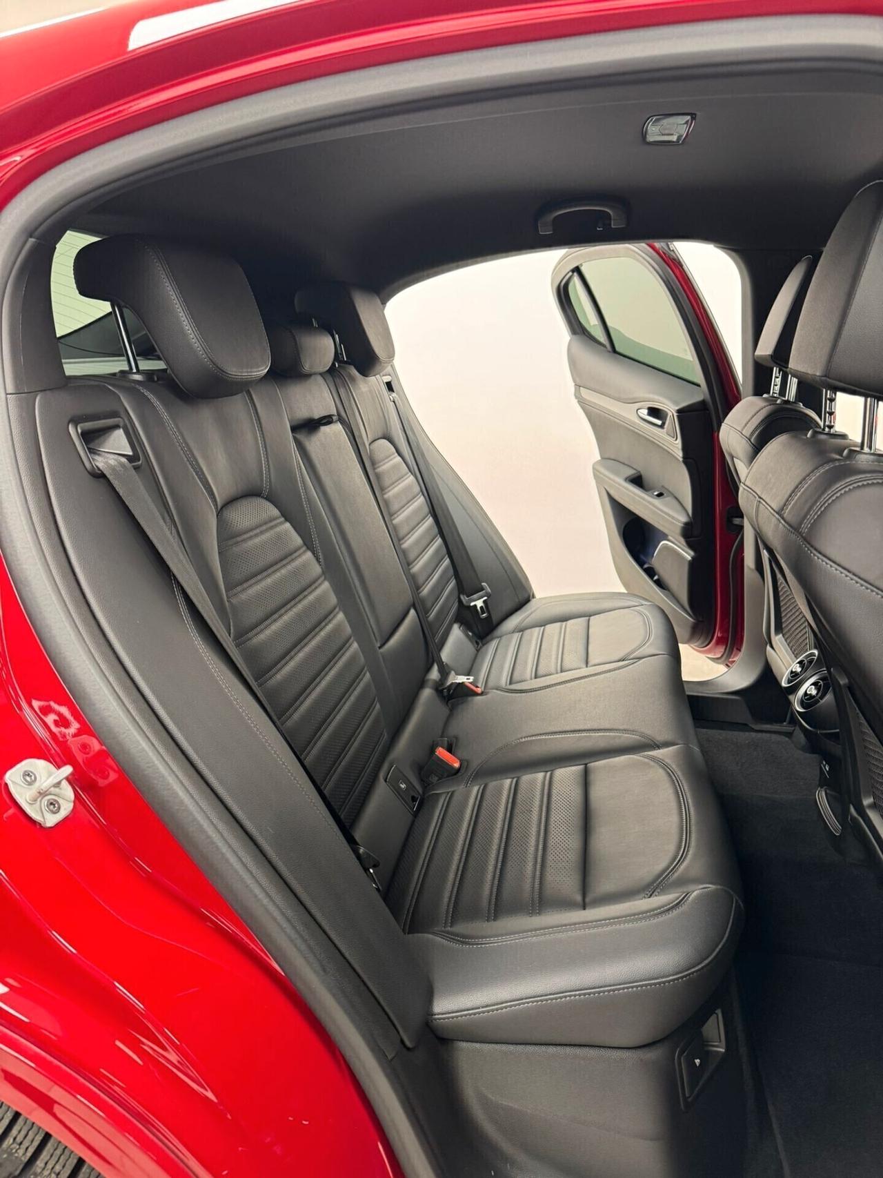 ALFA ROMEO STELVIO 2.2 TURBODIESEL 210 CV AT8 Q4 VELOCE