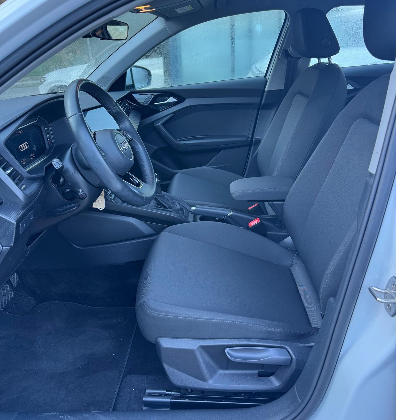 Audi A1 allstreet 30 TFSI S tronic Identity Contrast