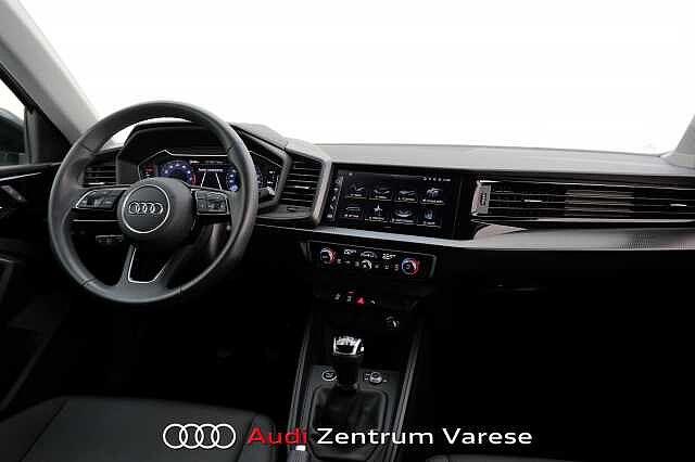 Audi A1 30 TFSI 110cv Identity Contrast