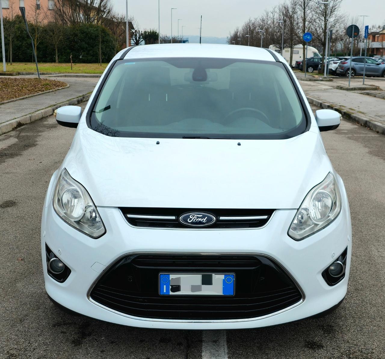 Ford C Max Titanium ok neopatentati garantita 12 mesi