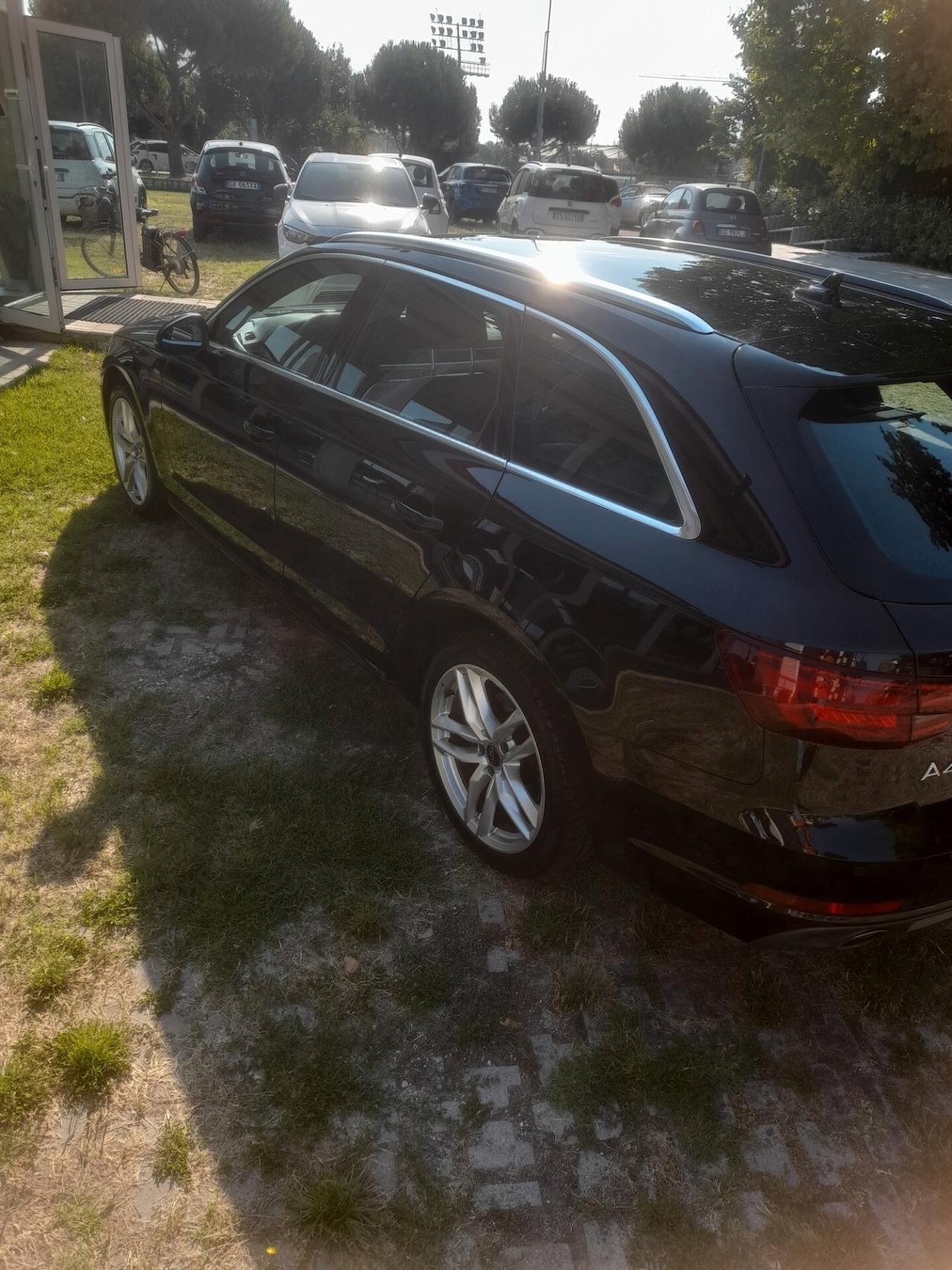 Audi A4 Avant 2.0 TFSI S tronic S line edition