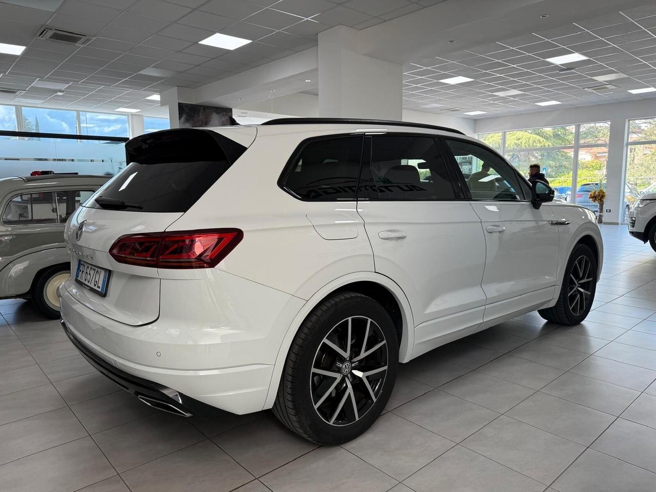 Volkswagen Touareg 3.0 V6 TDI SCR Advanced