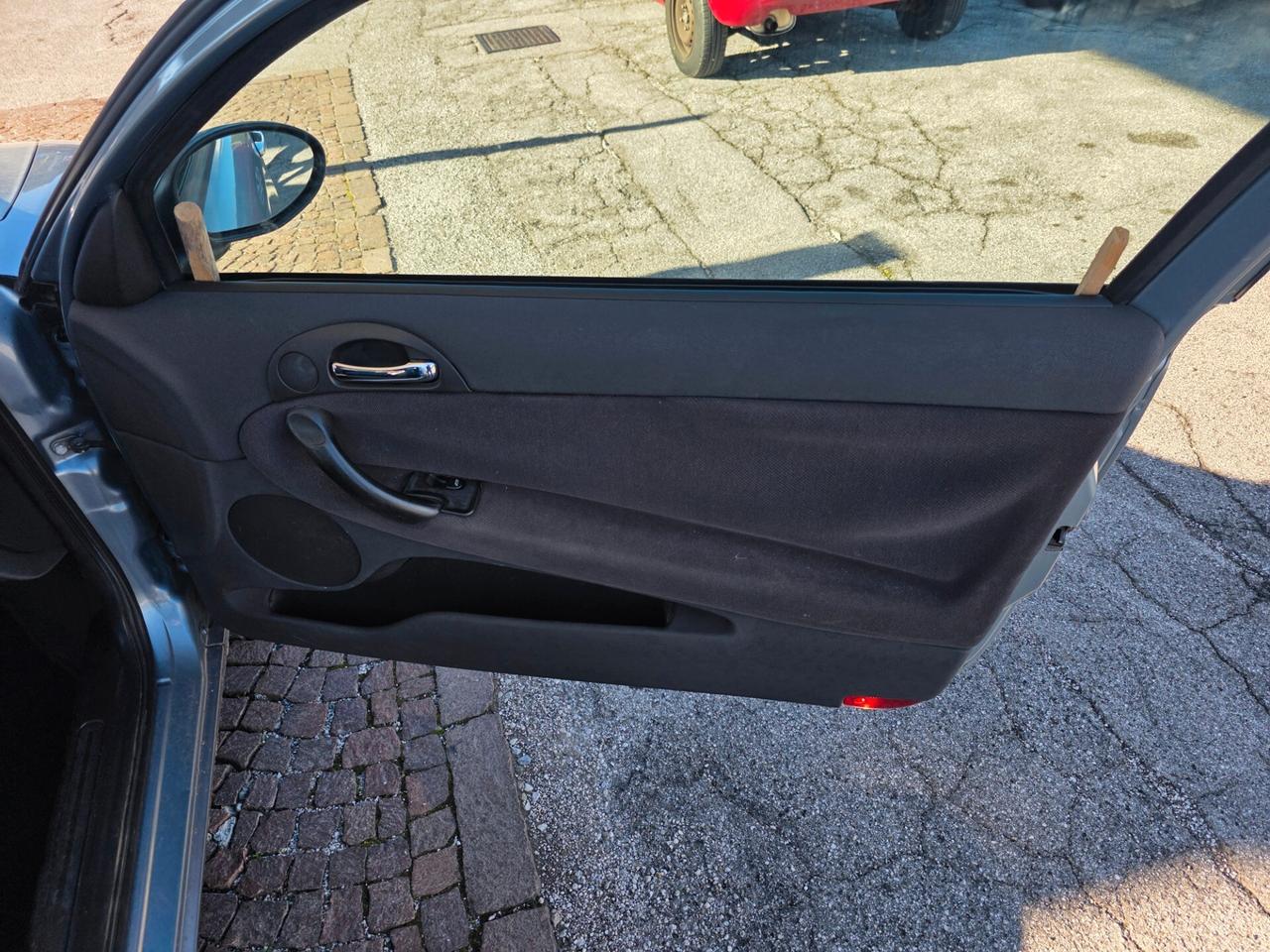 Alfa Romeo 147 1.9 JTD (115 CV) cat 3p. Distinctive