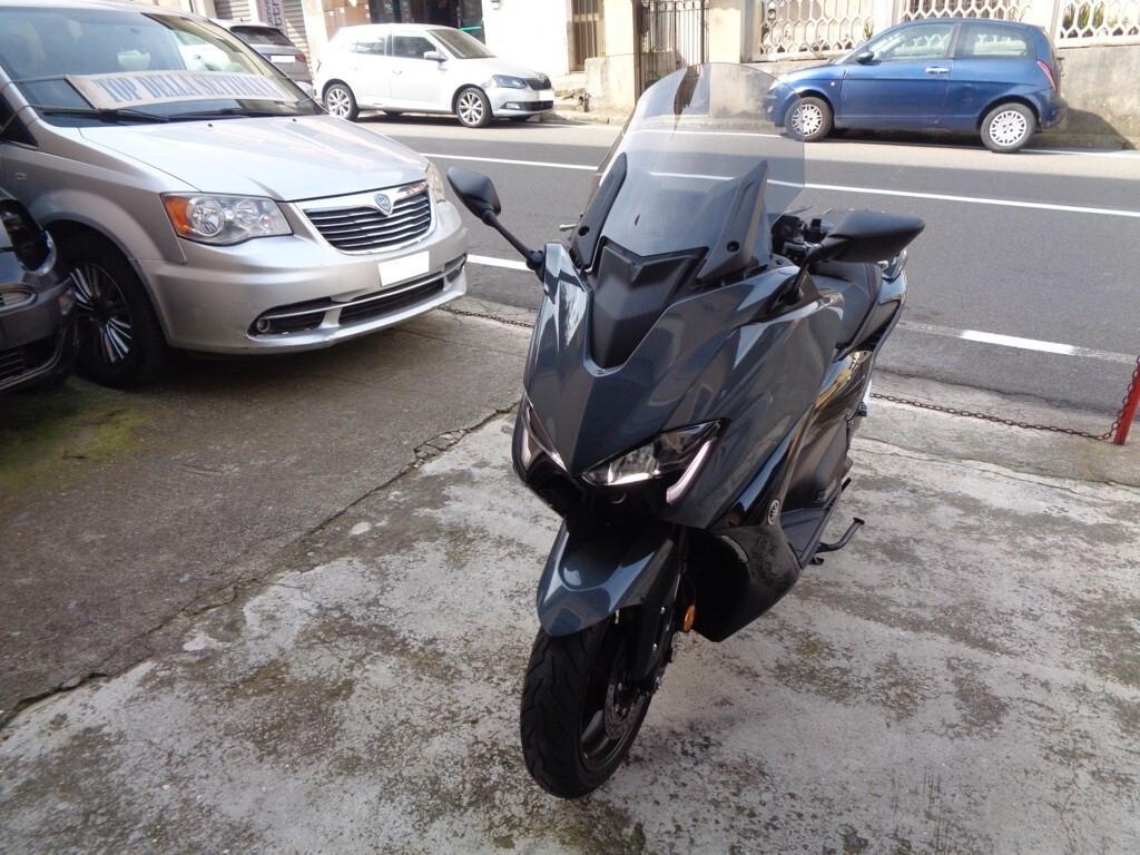 YAMAHA T MAX 560 TECH - MAX (FINANZIABILE)