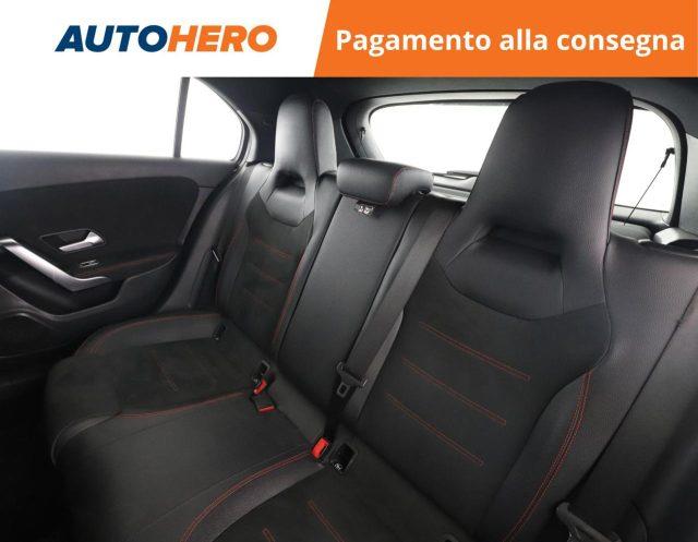MERCEDES-BENZ A 180 d Automatic Premium