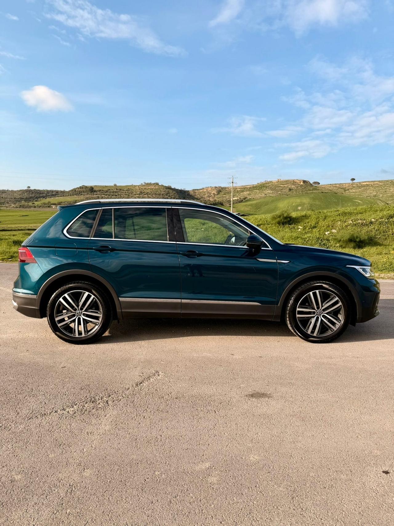 Volkswagen Tiguan 2.0 TDI 150 CV SCR DSG Elegance IVA ESPOSTA