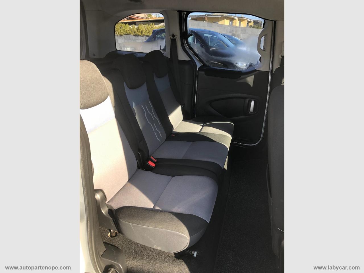 PEUGEOT Partner Tepee BlueHDi 100 Outdoor