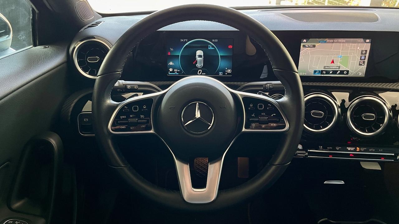 MERCEDES-BENZ CLASSE A180 2.0 PREMIUM 116 CV - FULL LED, VIRTUAL COCKPIT, NEOPATENTATI