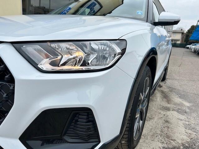 Audi A1 allstreet 30 TFSI S tronic Identity Contrast OK NEOPATENTATI
