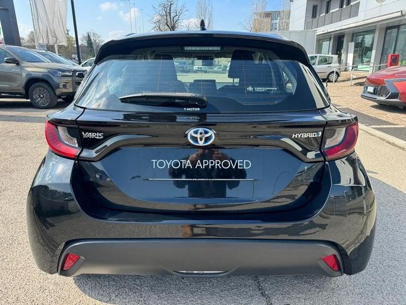 Toyota Yaris Hybrid Active MY22