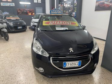 Peugeot 208 1.4 HDi 68 CV 5 porte Allure