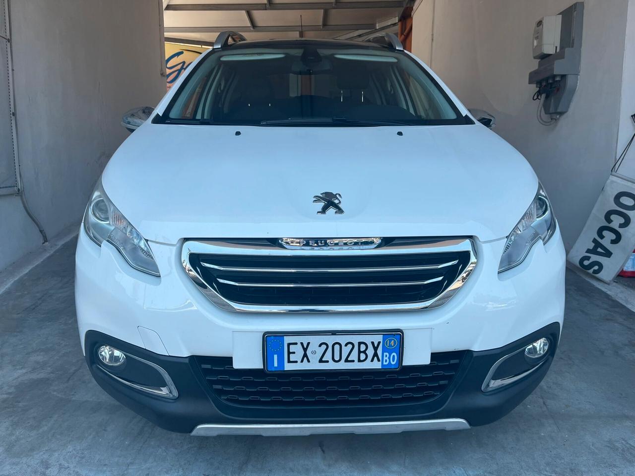 Peugeot 2008 1.6 92 CV ETG6 Allure TETTO