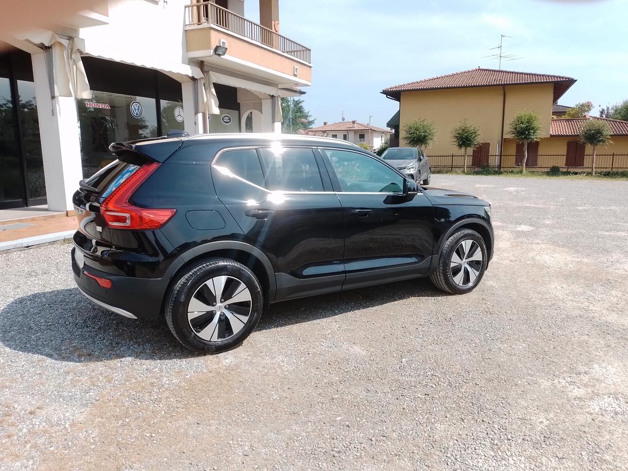 Volvo XC40 T4 Recharge 1.5 Plug-in Hybrid 129cv Inscription auto