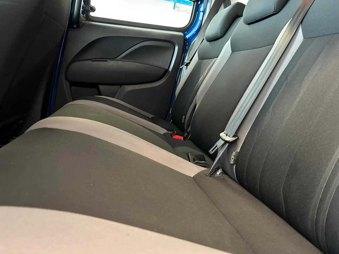 Fiat Doblo LOUNGE 1.6 MJT PC Combi N1 SPOTICAR