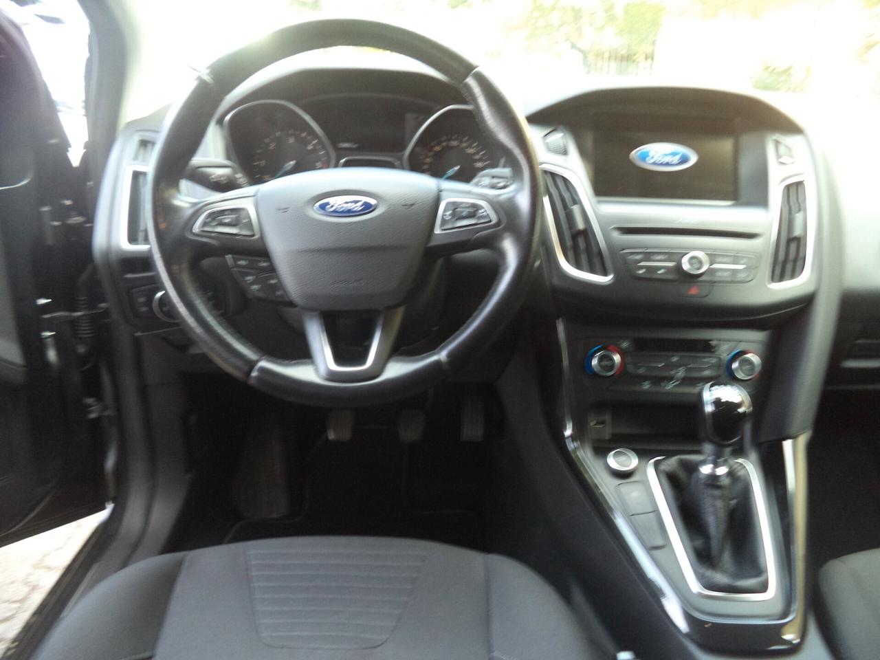 Ford Focus 1.5 TDCi 120 CV Start&Stop Powershift SW Titanium