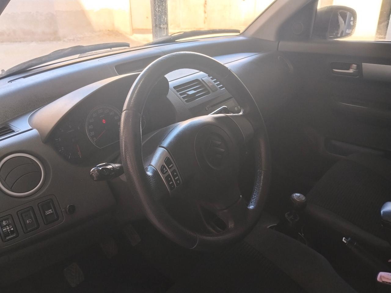 Suzuki Swift 1.3 Mtj 75 CV CON GARANZIA