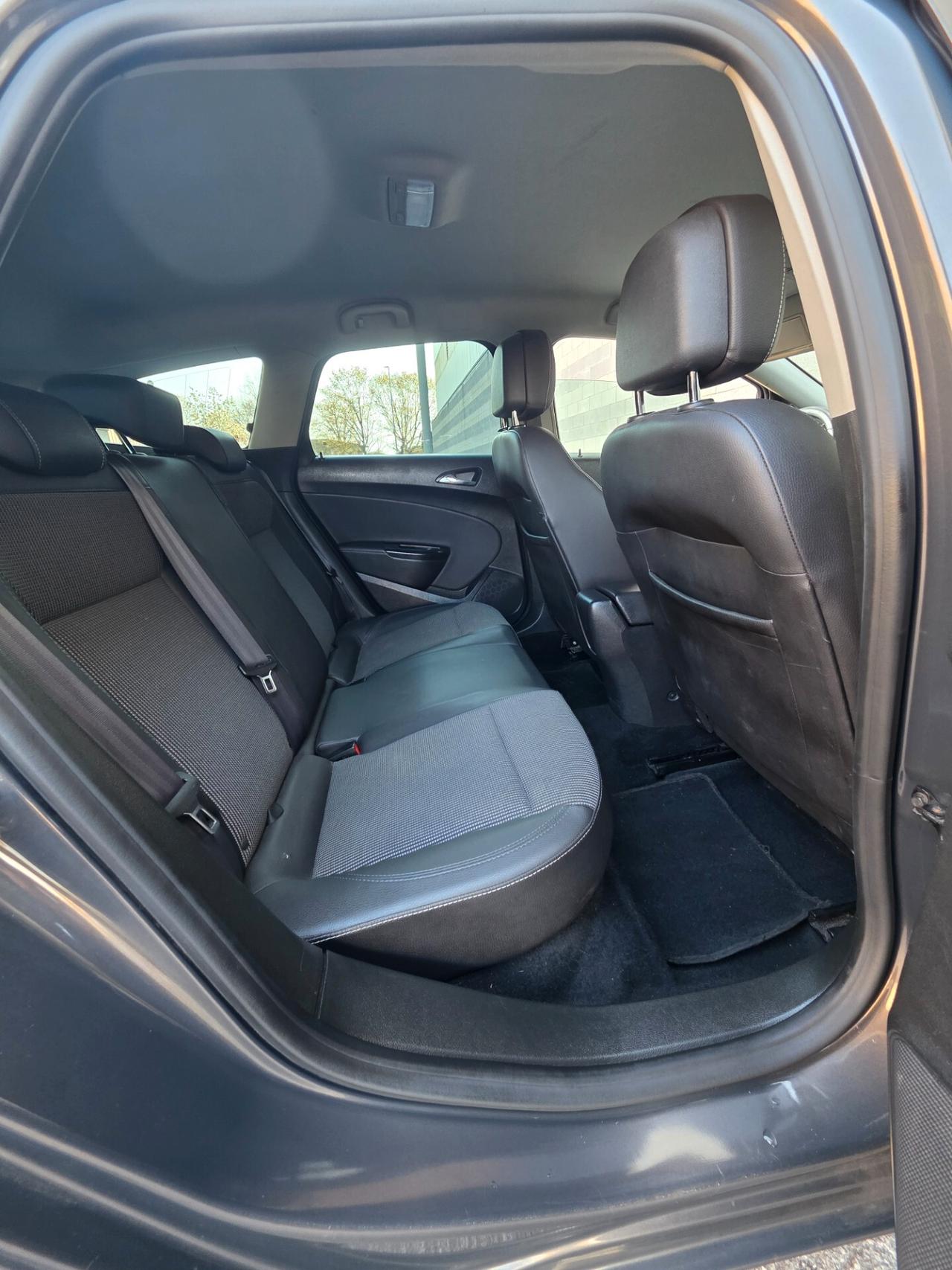 Opel Astra 1.6 CDTI Cosmo. Neopatentati euro6b