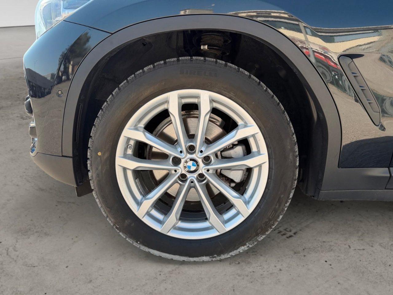 BMW X3 xdrive20d mhev 48V Business Advantage auto