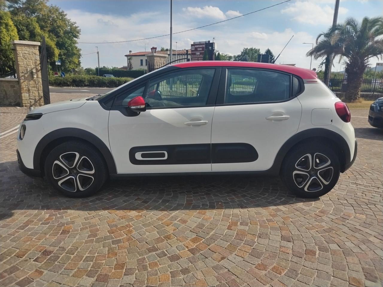 Citroen C3 tetto rosso