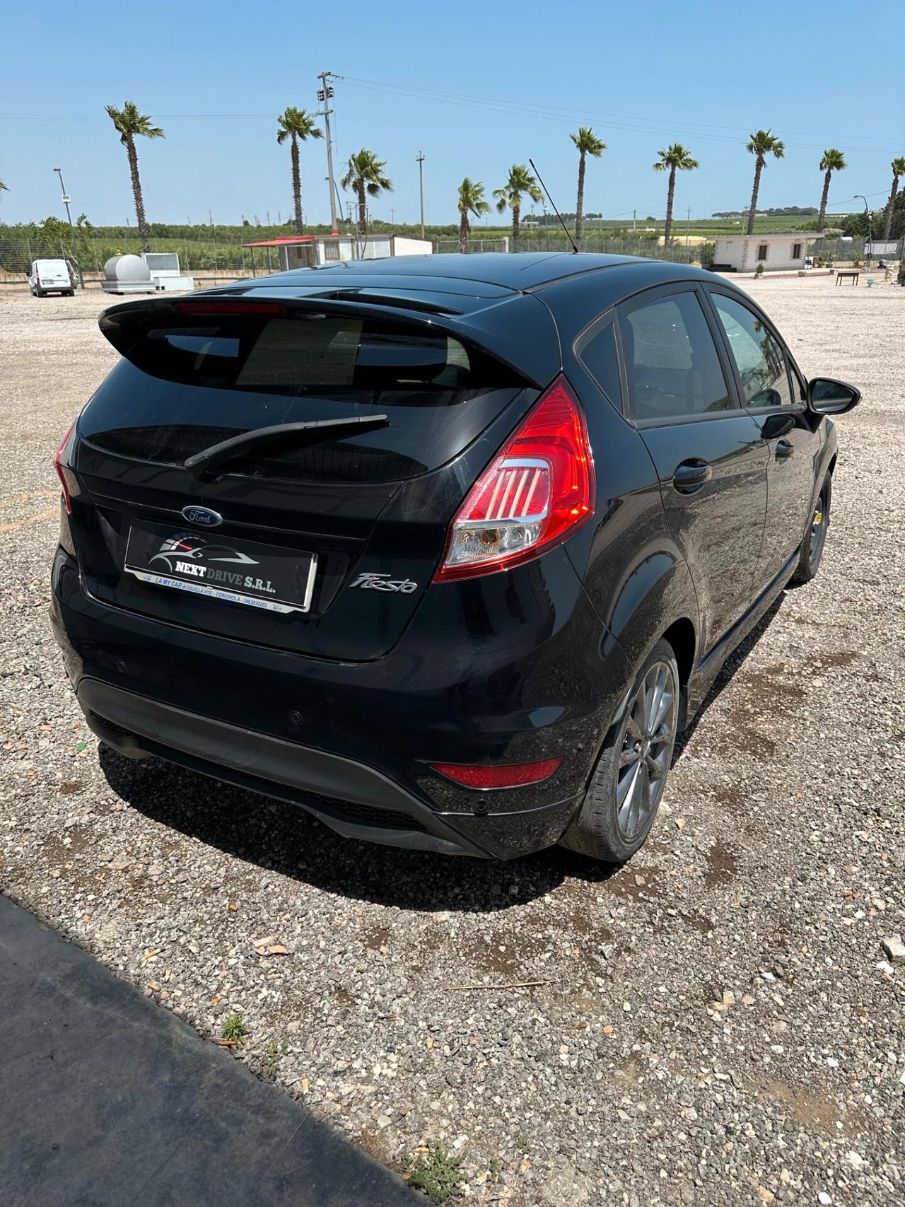Ford Fiesta 1.5 TDCi 75CV 5 porte ST-Line