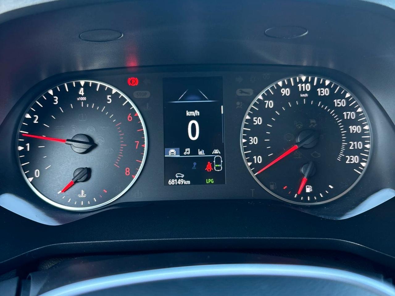 Renault Captur TCe 100 CV GPL Equilibre