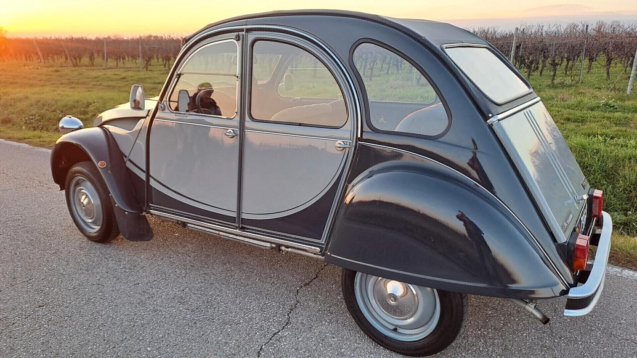 Citroen 2CV 6 Charleston RESTAURATA