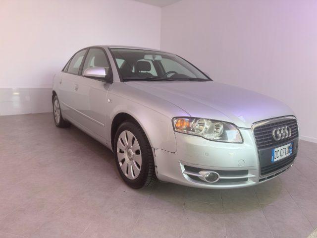 AUDI A4 1.6 Sport