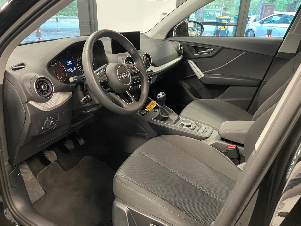 Audi Q2 30 TFSI Business
