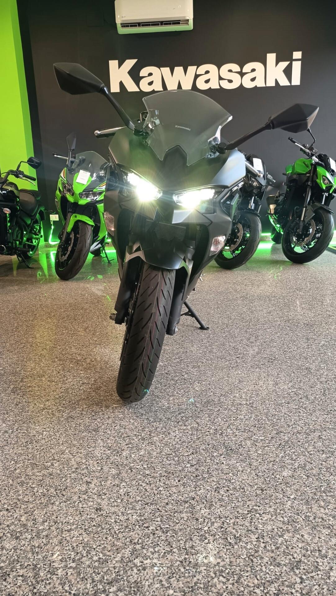 Kawasaki Ninja 500 sport