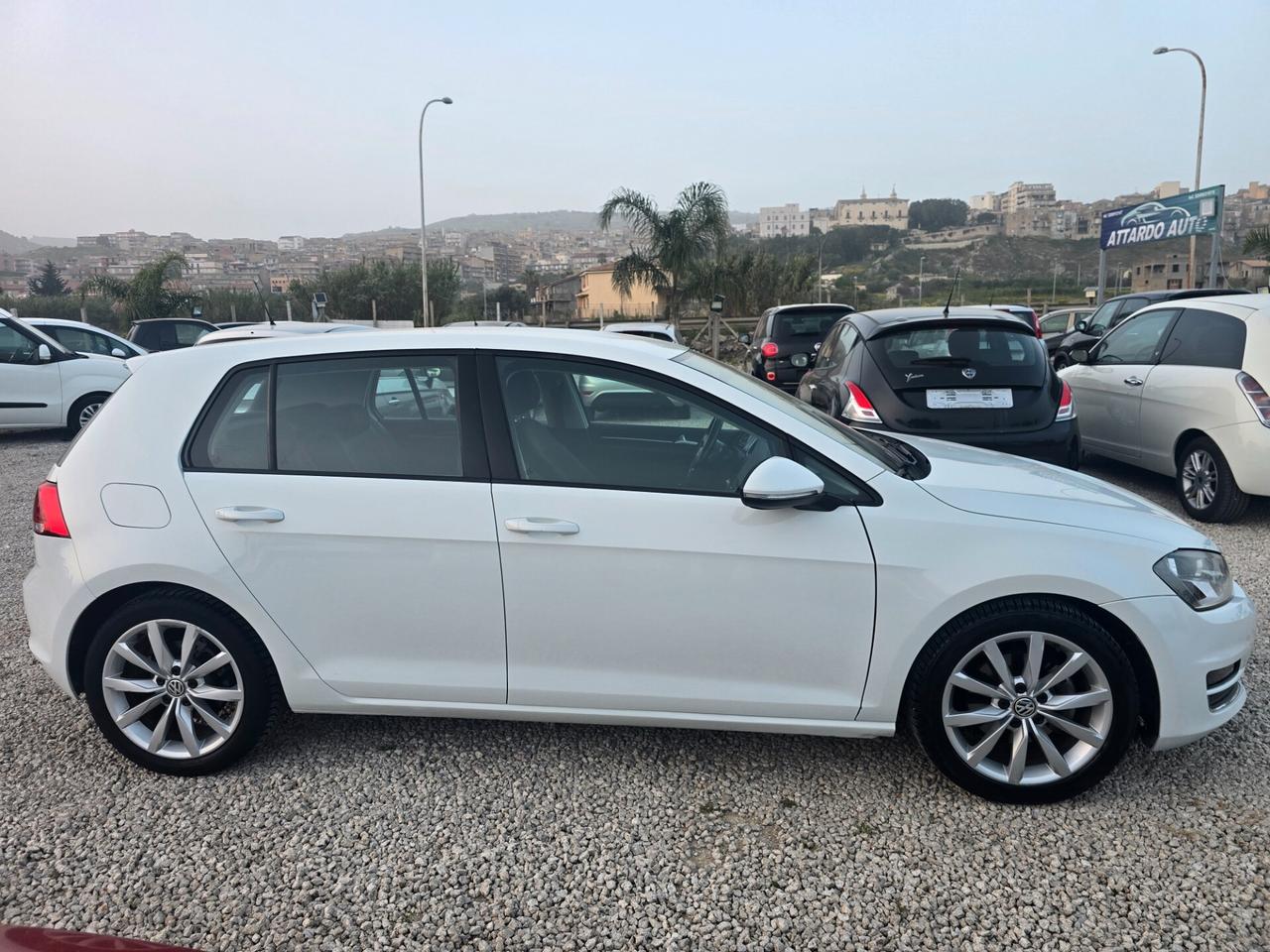 Volkswagen Golf 1.6 TDI 110 CV 5p. Business BlueMotion Technology