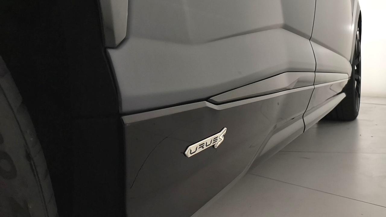 LAMBORGHINI Urus - Urus 4.0 V8 S auto