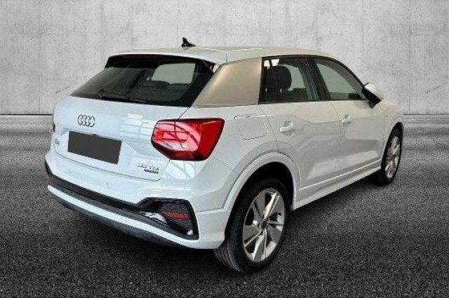 AUDI Q2 35 TDI quattro S tronic S line Edition