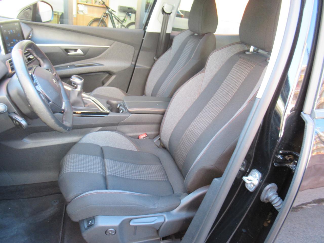 Peugeot 3008 BlueHDi 130 S&S Business