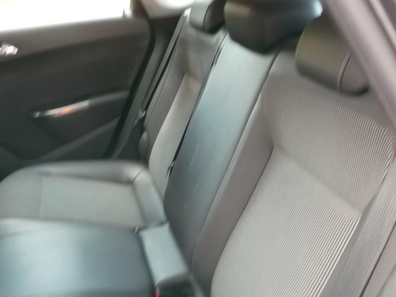 Opel Astra Berlina 1.7 CDTI Cosmo 2011