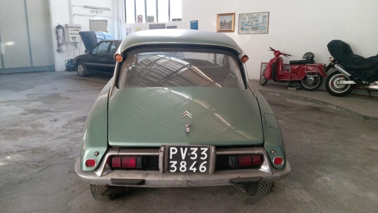 Citroen DS D super 5