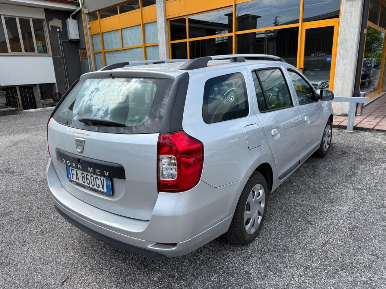 Dacia Logan MCV 1.5dCi 90cv gancio traino