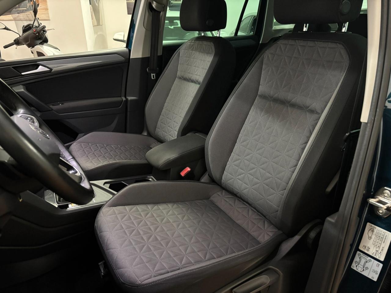 VOLKSWAGEN TIGUAN 2021 2.0 150 CV DSG LIFE
