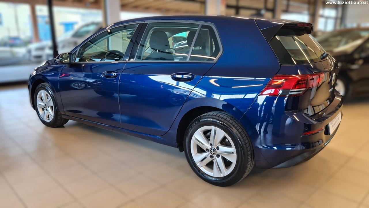 Volkswagen Golf 8 1.5 TGI LIFE