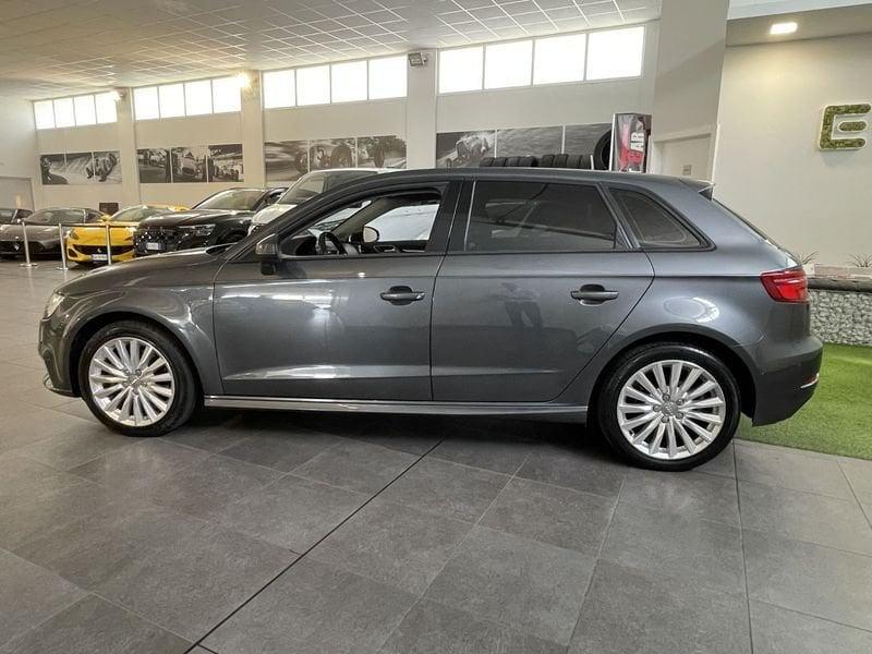 Audi A3 Sportback e-tron A3 SPB 1.4 TFSI e-tron S tronic Sport