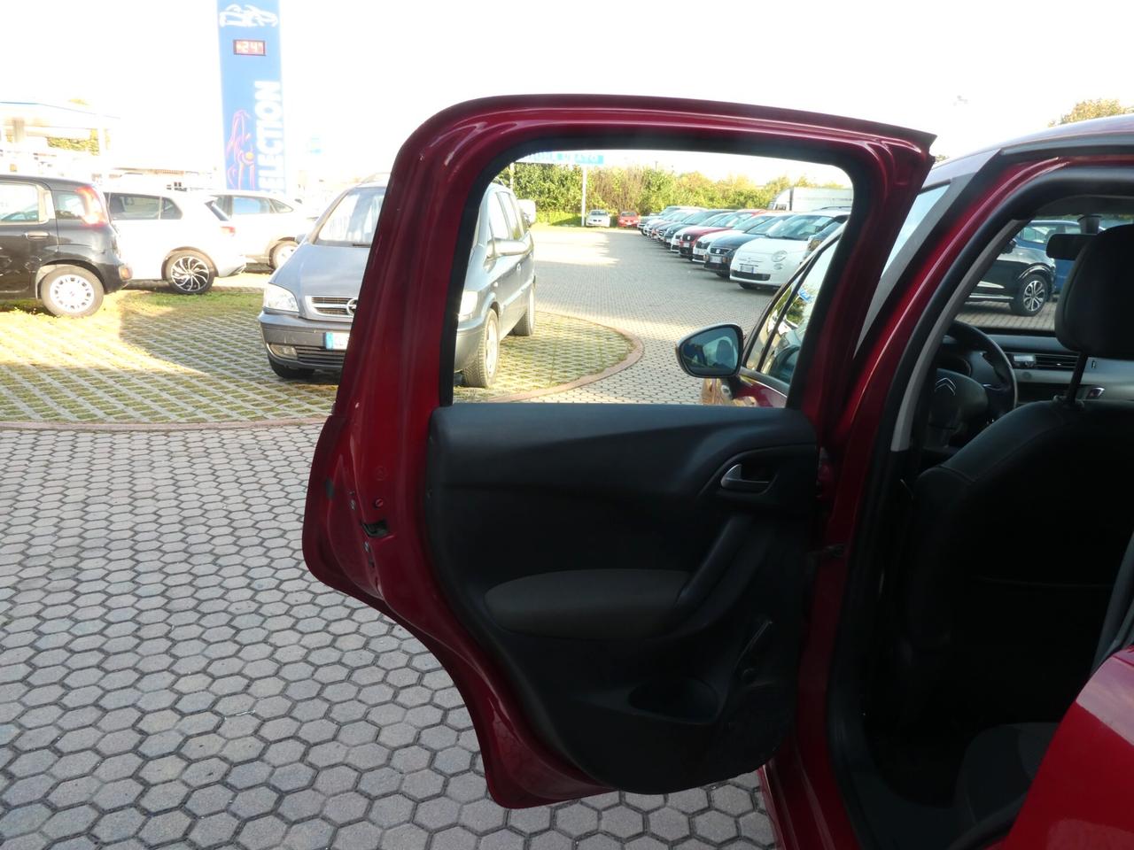 Citroen C3 1.2 VTi 82 Exclusive ok neopatentati