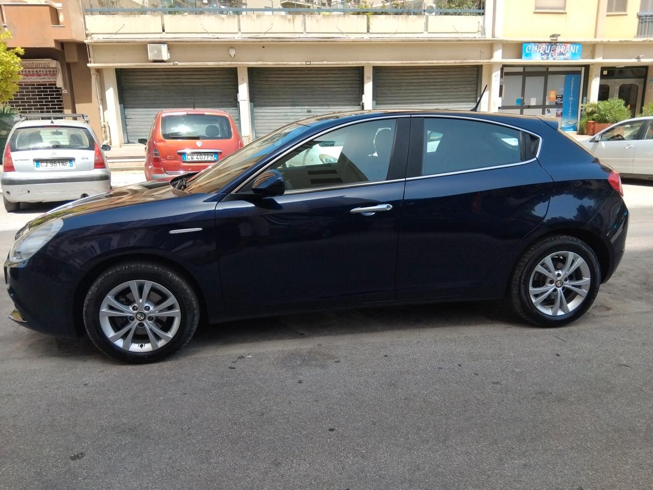 Alfa Romeo Giulietta 1.6 JTDm-2 105 CV Progression