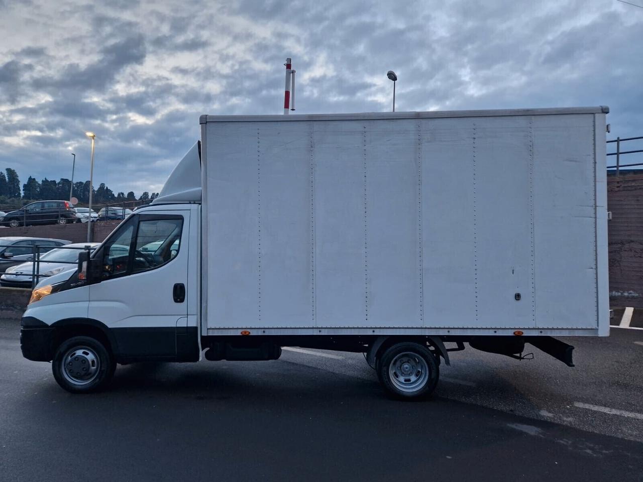 IVECO DAILY
