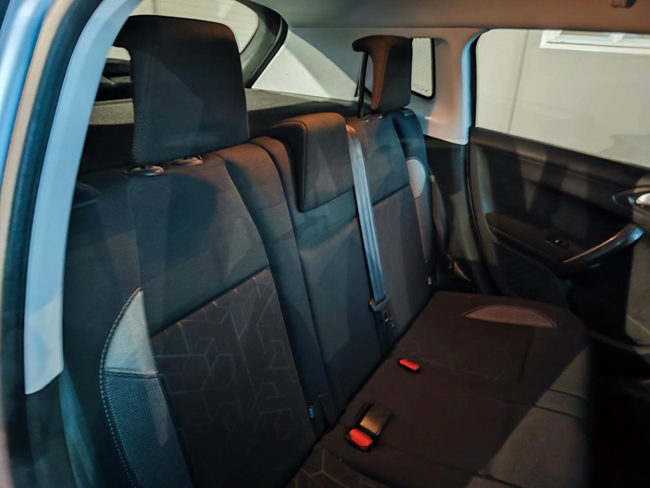 Peugeot 2008 BlueHDi 100 S&S Black Matt