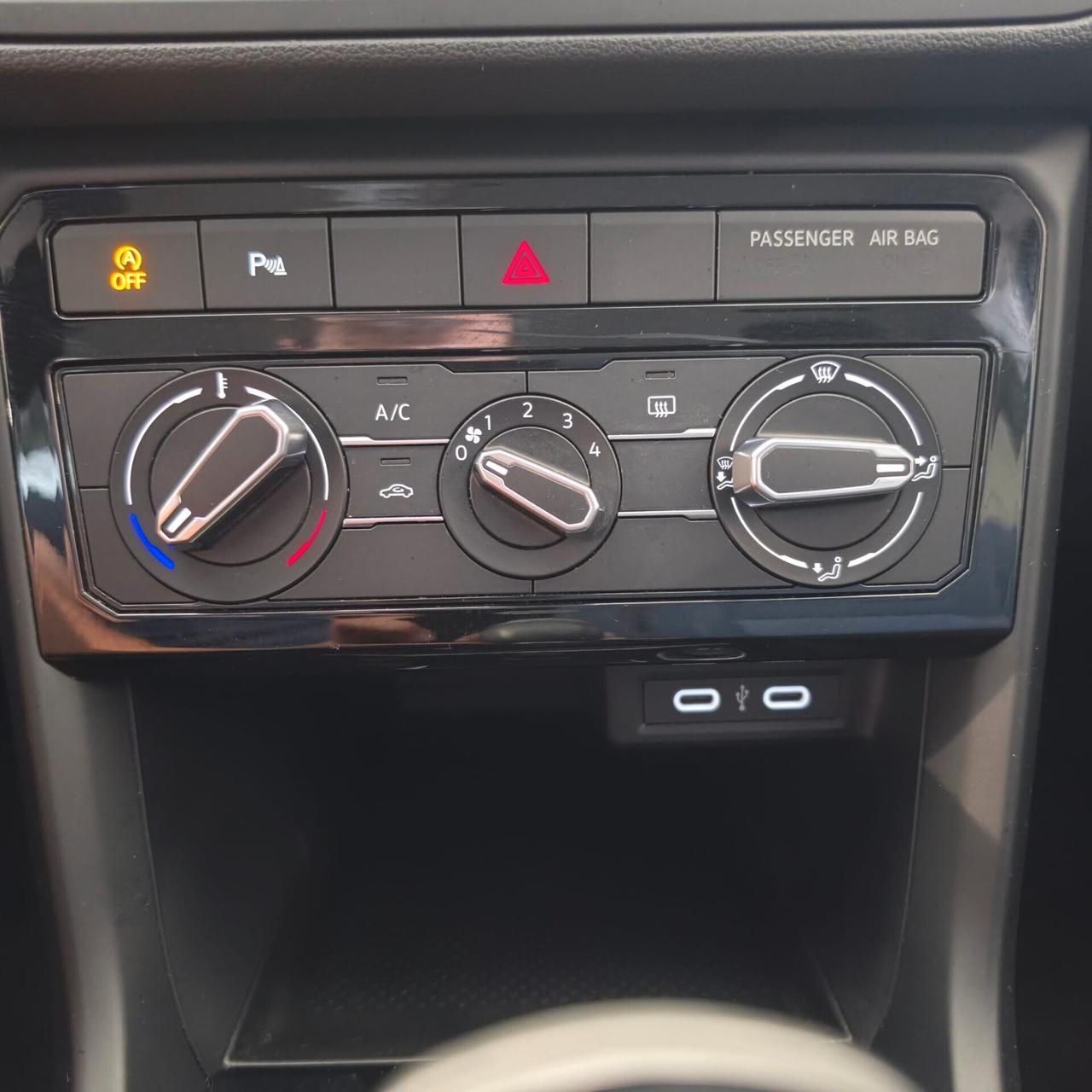 Volkswagen T-Cross 1.0 TSI Style BMT
