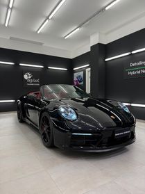 Porsche 911 Carrera 4 GTS Cabriolet