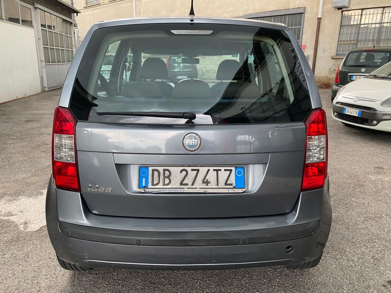 Fiat Idea 1.4 BENZINA NEOPATENTATI
