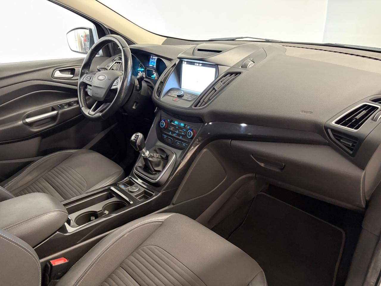 Ford Kuga 1.5 TDCI 120 CV S&S 2WD Titanium